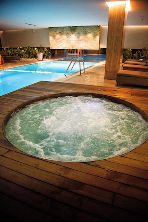 Couples treatment room(s), sauna, hot tub, steam room - Dosso Dossi Hotels & Spa Downtown (Istanbul)