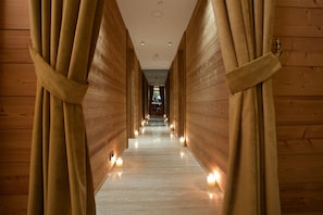 Couples treatment rooms, sauna, hot tub, steam room, Turkish bath - Dosso Dossi Hotels & Spa Downtown (Istanbul)