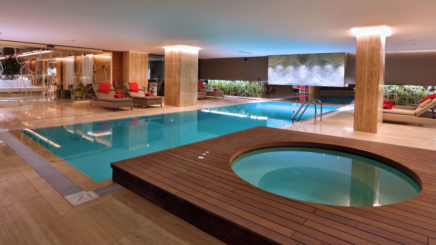 Dosso Dossi Hotels & Spa Downtown