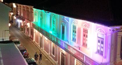 Gotum Hostel 2 at Thalang Road