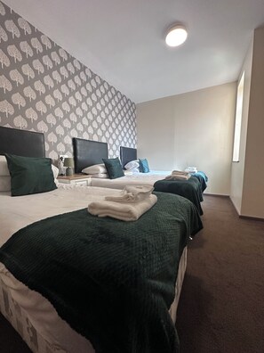 Basic-Dreibettzimmer
