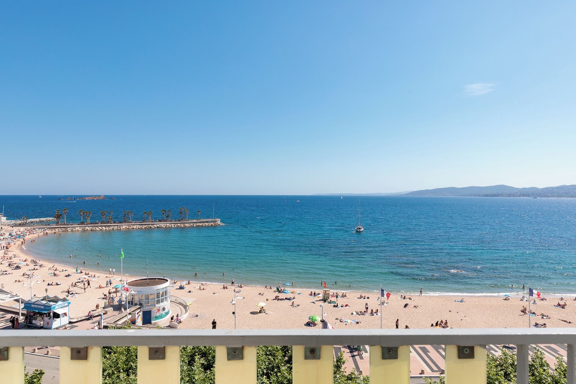 Quarto família, sacada | Vista para praia/oceano
