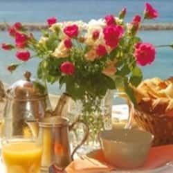 Lunch, dinner served; French cuisine, alfresco dining