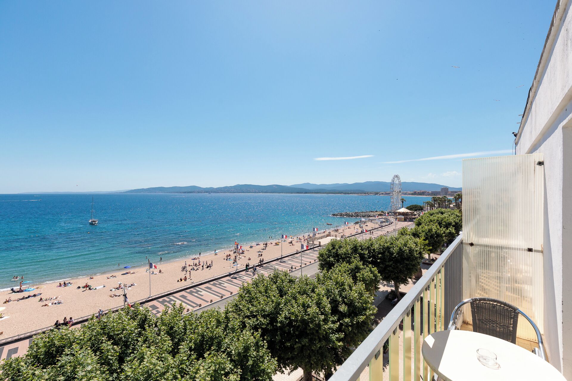 Chambre Supérieure, balcon | Vue depuis le balcon