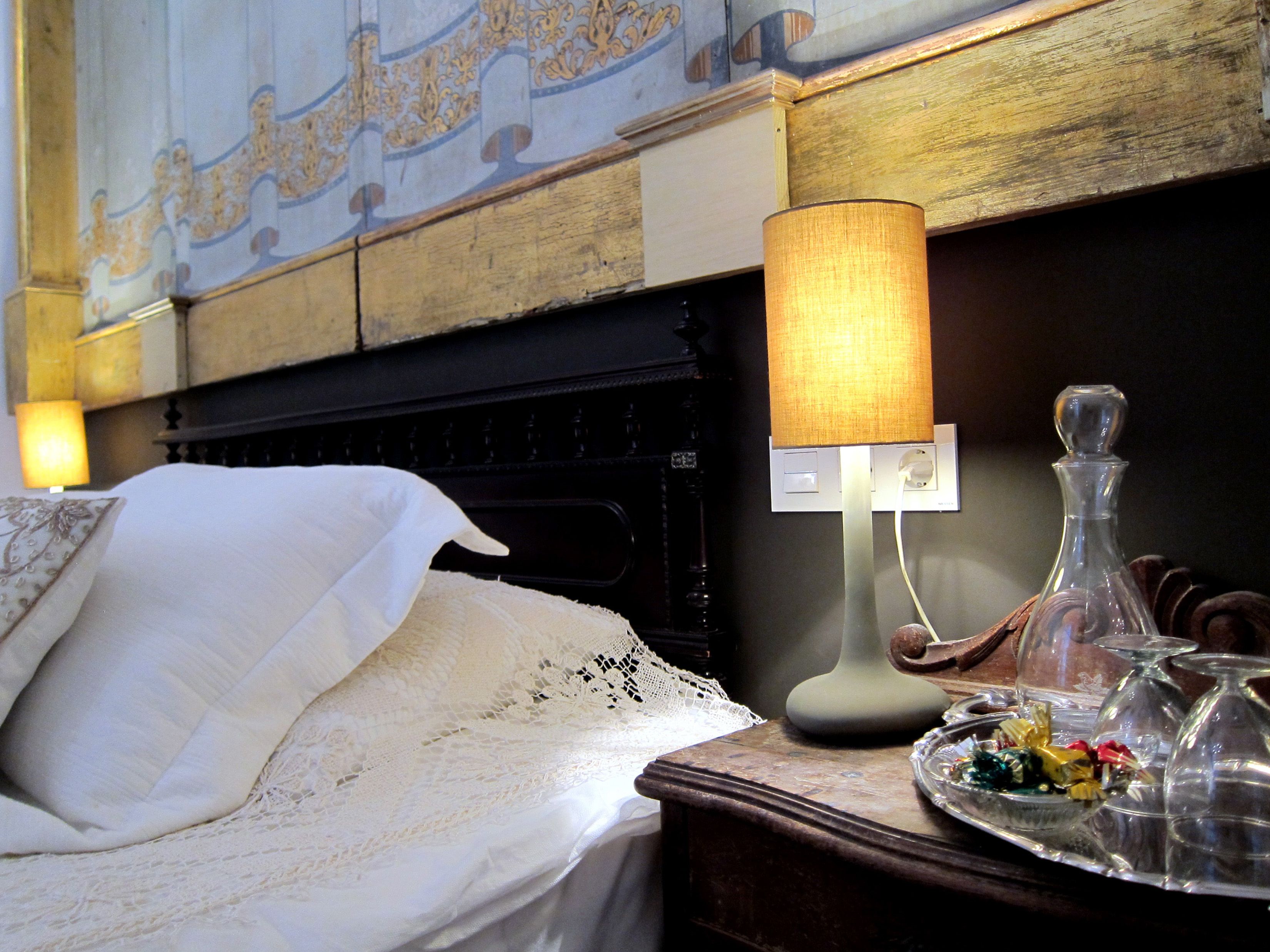 room, shared bathroom (vatican) | free wifi, bed sheets