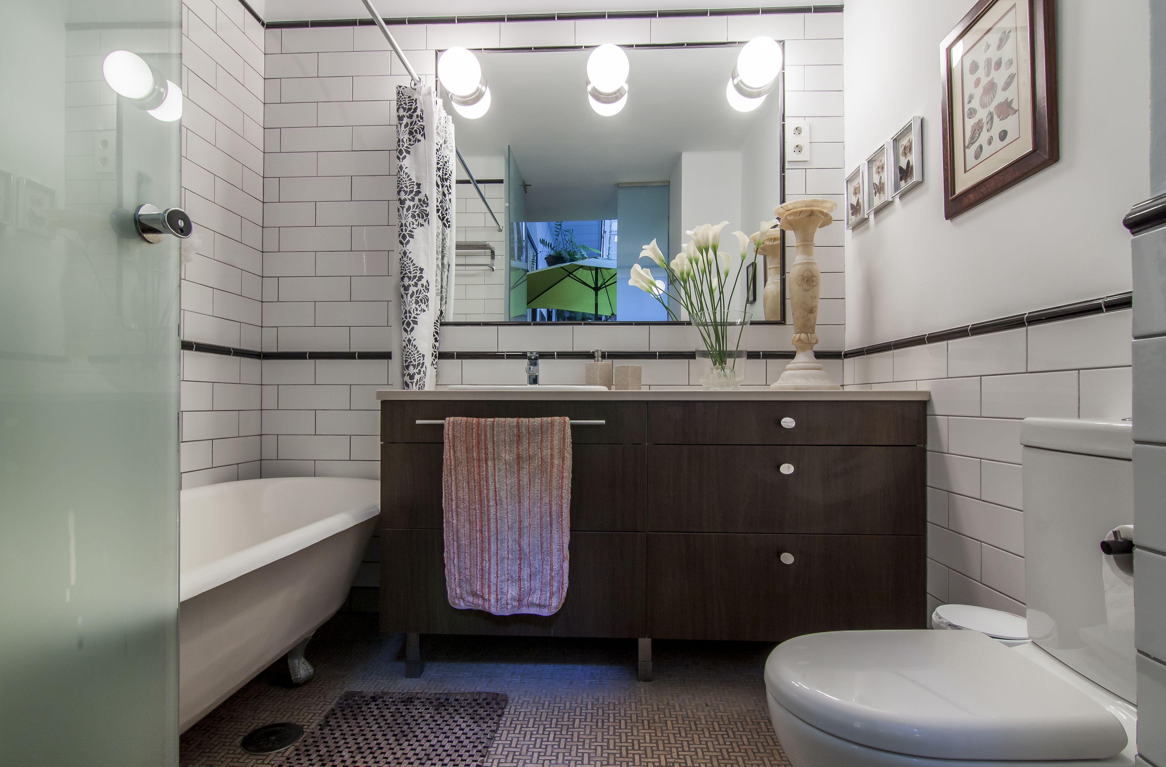 apartment, 4 bedrooms | room amenity