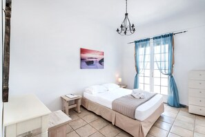 Phòng đôi Tiêu chuẩn | Bộ đồ giường cao cấp, minibar, két bảo mật tại phòng 