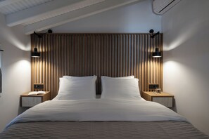 华丽套房, 1 间卧室 | 客房内保险箱、隔音、熨斗/熨板、免费 WiFi