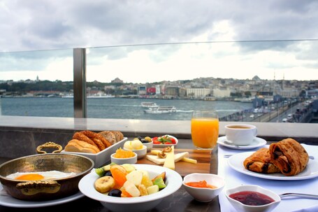 Nordstern Hotel Galata - Image 10