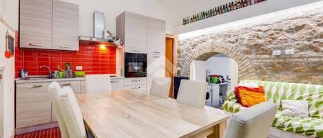 Télévision à écran plat