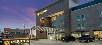 La Quinta Inn & Suites by Wyndham College Station South