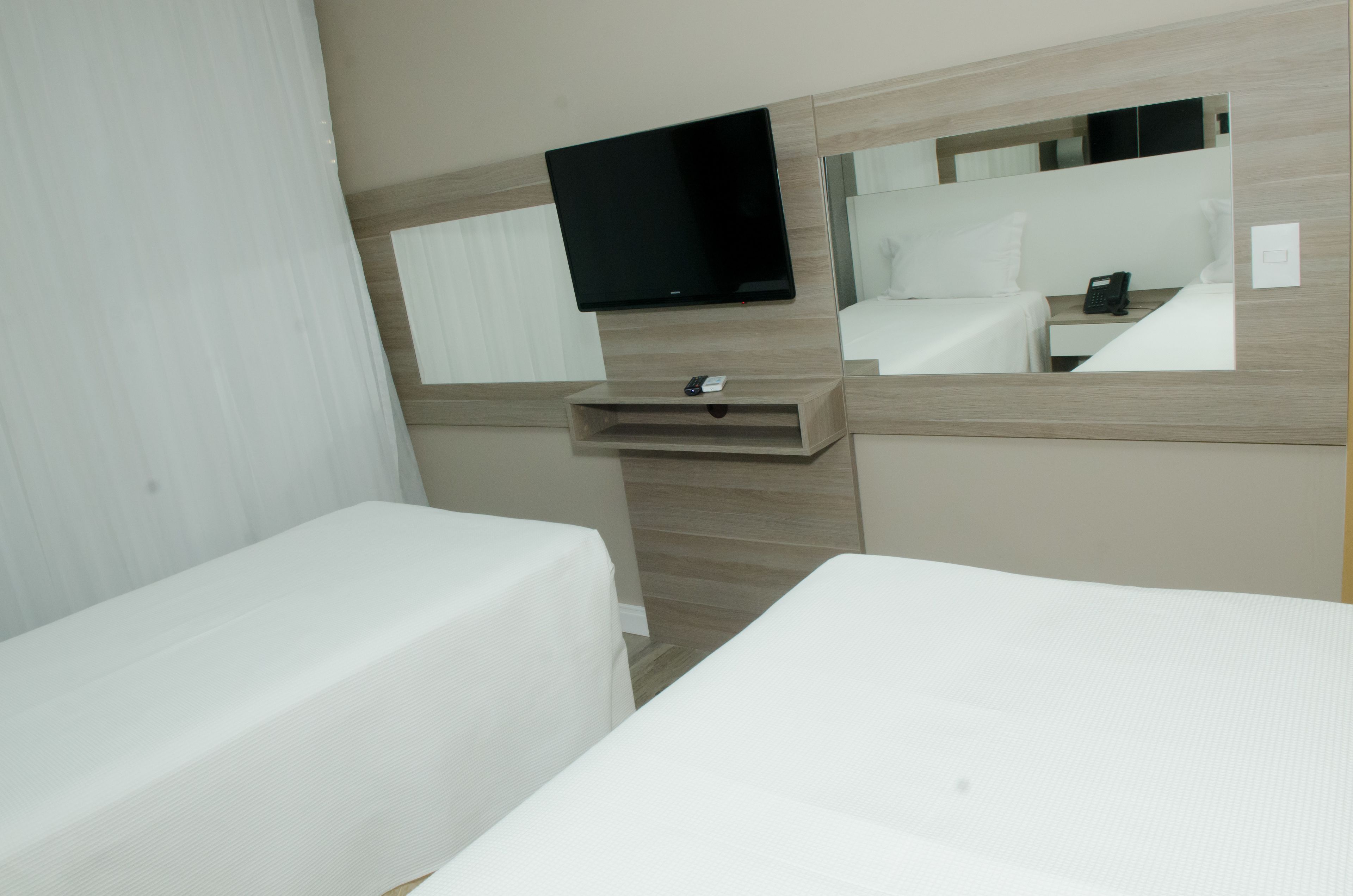 business twin room, multiple beds | minibar, in-room safe, desk, blackout curtains