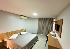 Casal | Minibar, desk, blackout drapes, free WiFi - Brasília Park Hotel (SIA)