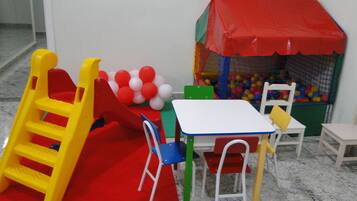 Kindergedeelte