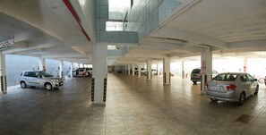 Parking - Hotel Flor de Minas (Uberaba)