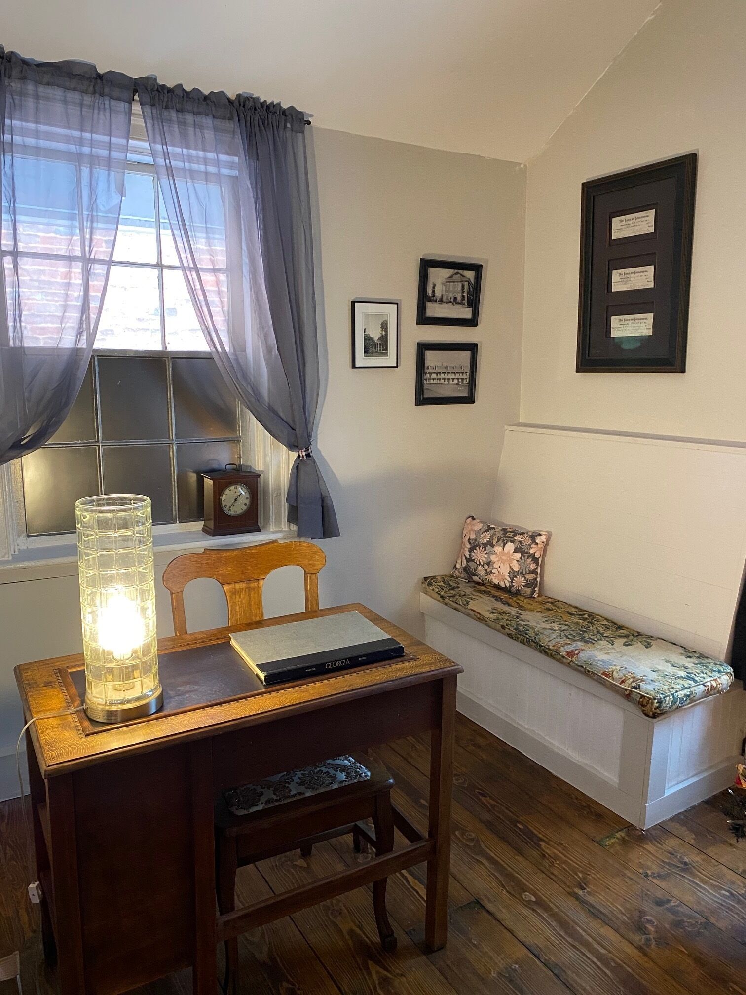 deluxe room, 1 king bed, balcony | iron/ironing board, free wifi, bed sheets