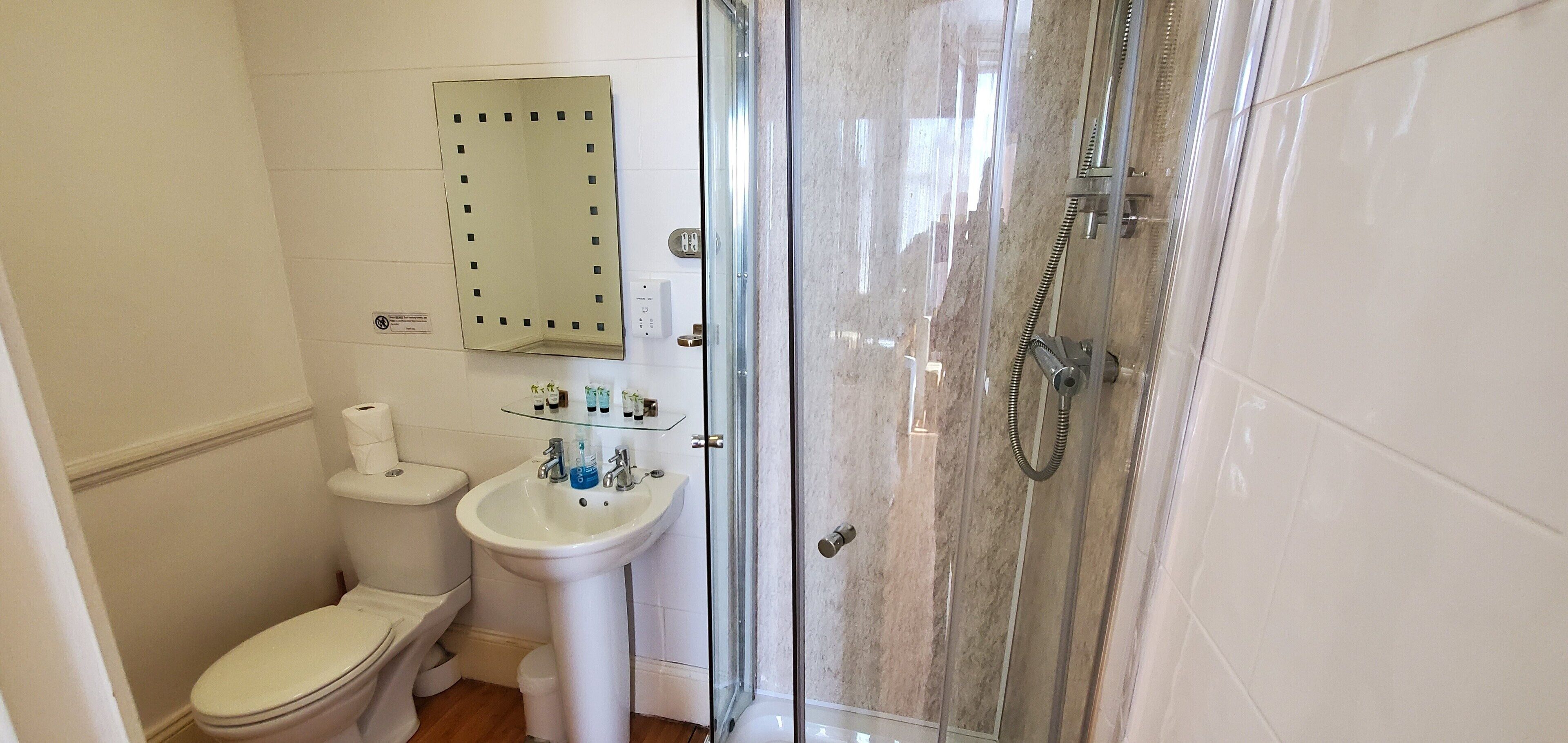 Photo - Diamonds Guest House