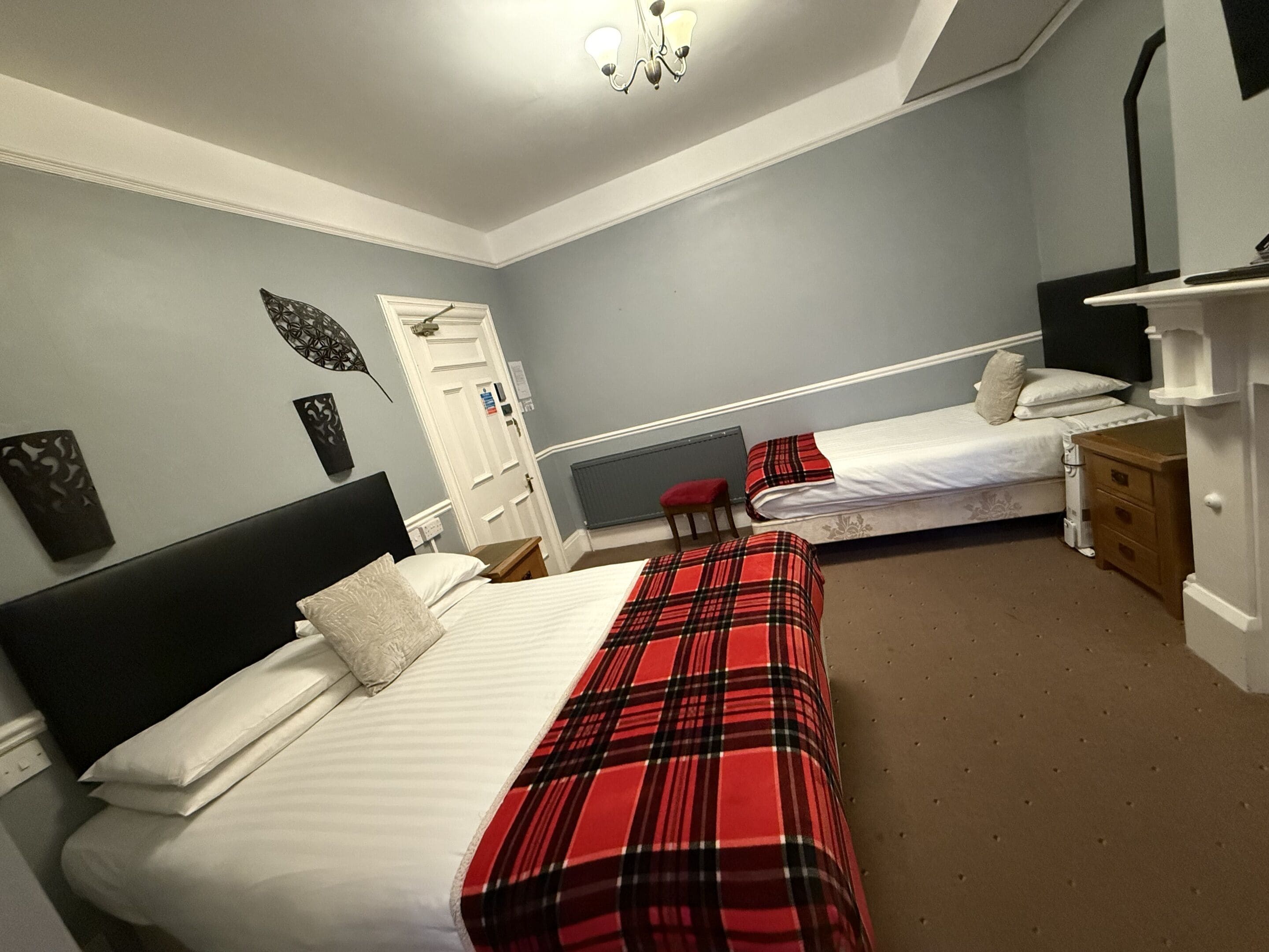 Standard Triple Room, Ensuite