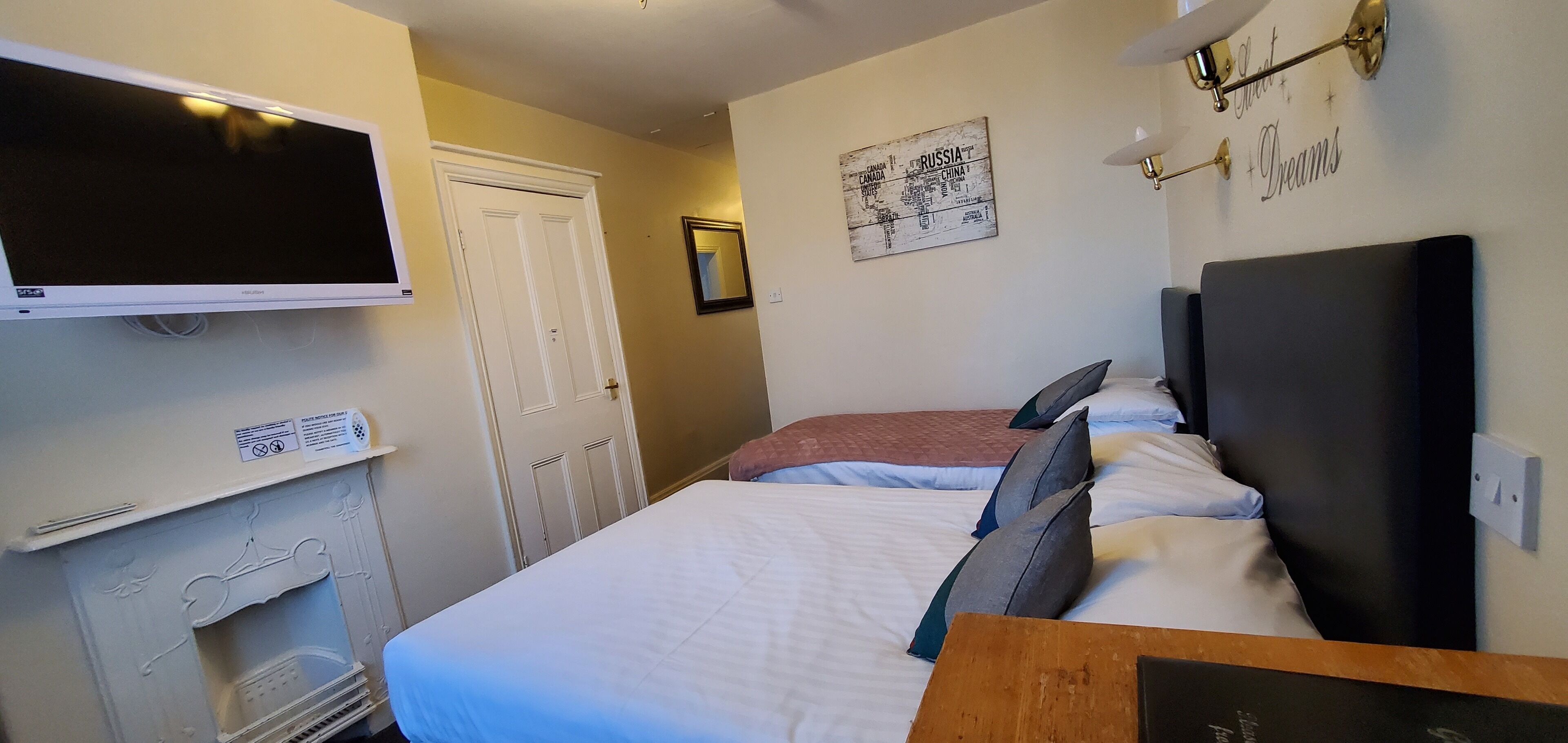 Photo - Diamonds Guest House