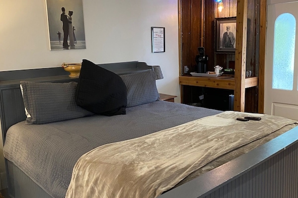 Mason Room | Individually decorated, individually furnished, iron/ironing board