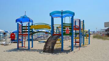Children's play area - outdoor