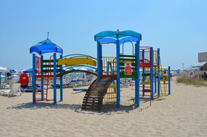 Aire de jeux - extérieure