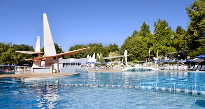 Ralitsa AquaClub Hotel & Aquapark