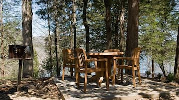 Standard Cottage, 2 Bedrooms, Non Smoking | Property grounds