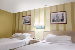 Room, 2 Queen Beds, Non Smoking | Desk, laptop workspace, soundproofing, iron/ironing board - Travelodge by Wyndham Phoenix Downtown (Phoenix)