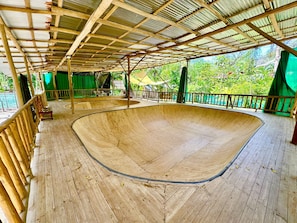 Hiên
