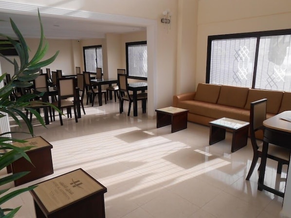 Àrea amb seients del vestíbul