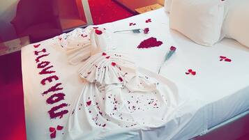 Premium bedding, in-room safe, desk, soundproofing