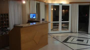 Hall