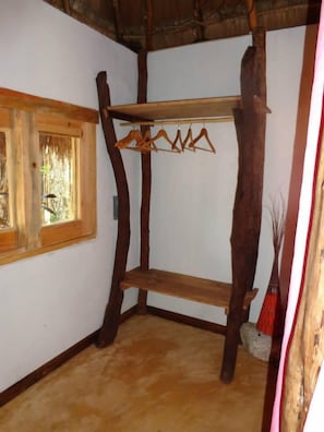 Room, 1 King Bed, Balcony | In-room safe, bed sheets - Casa Mango (Macario Gomez)