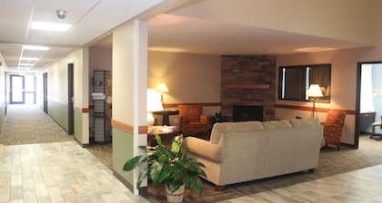 Green Acres Hotel
