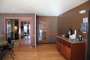 Coffee service - Green Acres Hotel (Pittsfield)