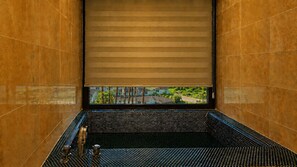 Honeymoon Double Room | Bathroom | Separate tub and shower, free toiletries, hair dryer, bidet - Login Resort (Jeju City)