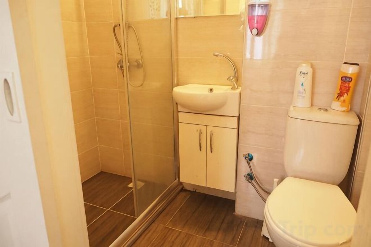Basic Single Room