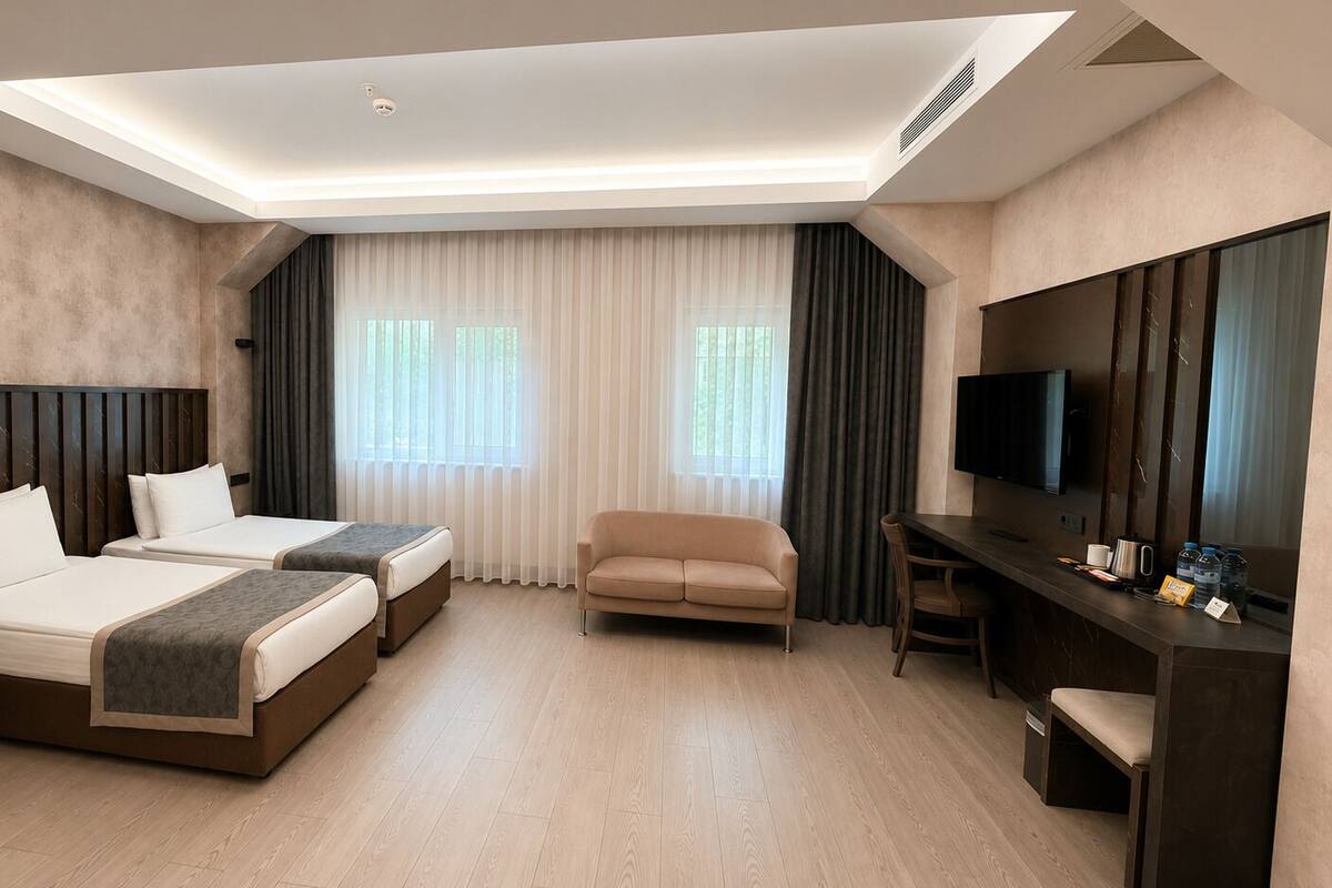 Roba de llit hipoal·lergògena, minibar i caixa forta a l'habitació 