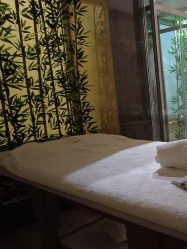 Sauna seca, banheira de hidromassagem, sauna a vapor, banho turco/hammam