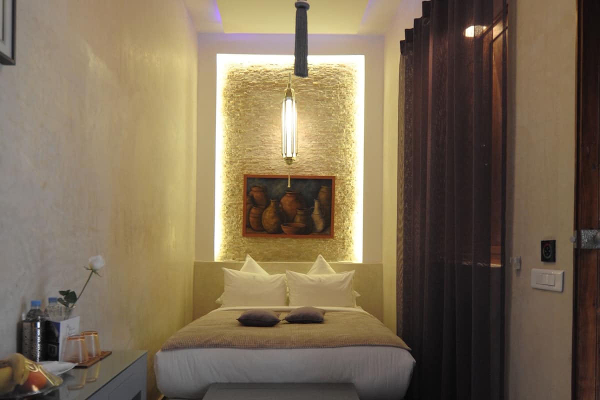 Basic Single Room