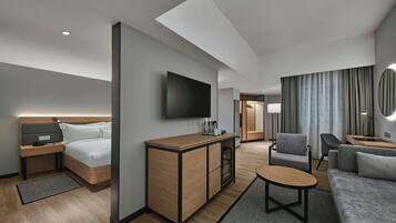 In-room safe, free cots/infant beds, rollaway beds, free WiFi