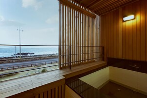 开间, 海洋景观 (Hotel Type) | 高档床上用品、羽绒被、隔音、免费 WiFi