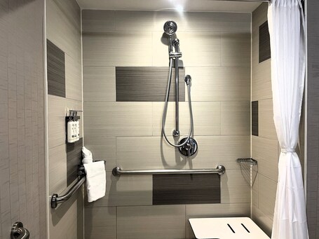 Holiday Inn New York City Times Square, an IHG Hotel - Image 27