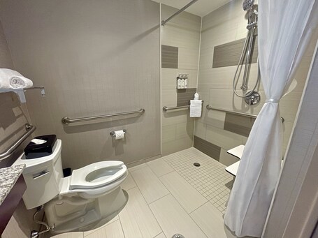 Holiday Inn New York City Times Square, an IHG Hotel - Image 26