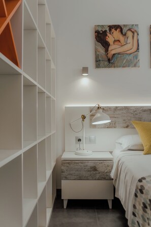 Studio | Een strijkplank/strijkijzer, babybedden, gratis wifi, beddengoed