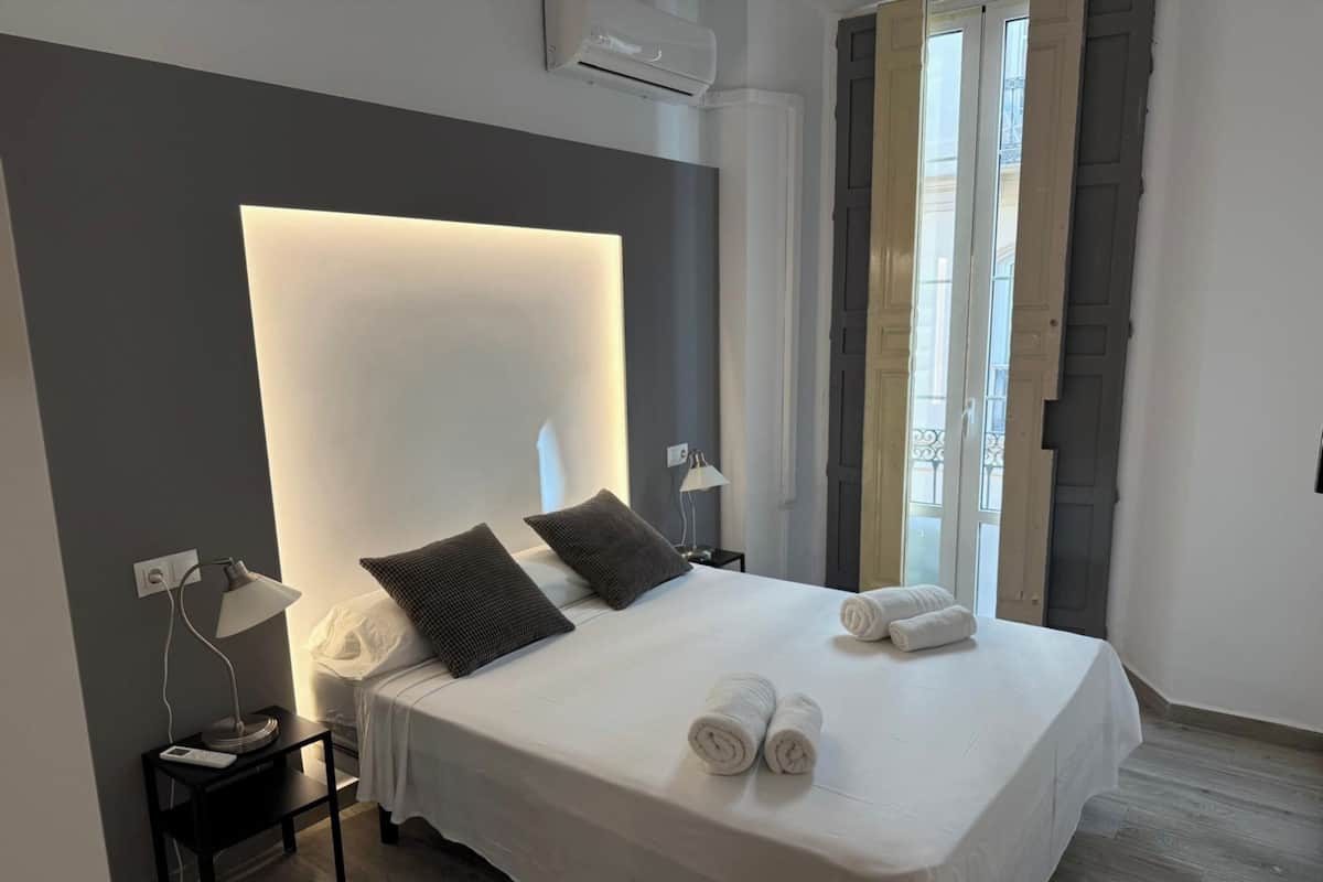 Apartment, 1 Bedroom, Balcony | 1 bedroom, blackout drapes, cribs/infant beds, free WiFi