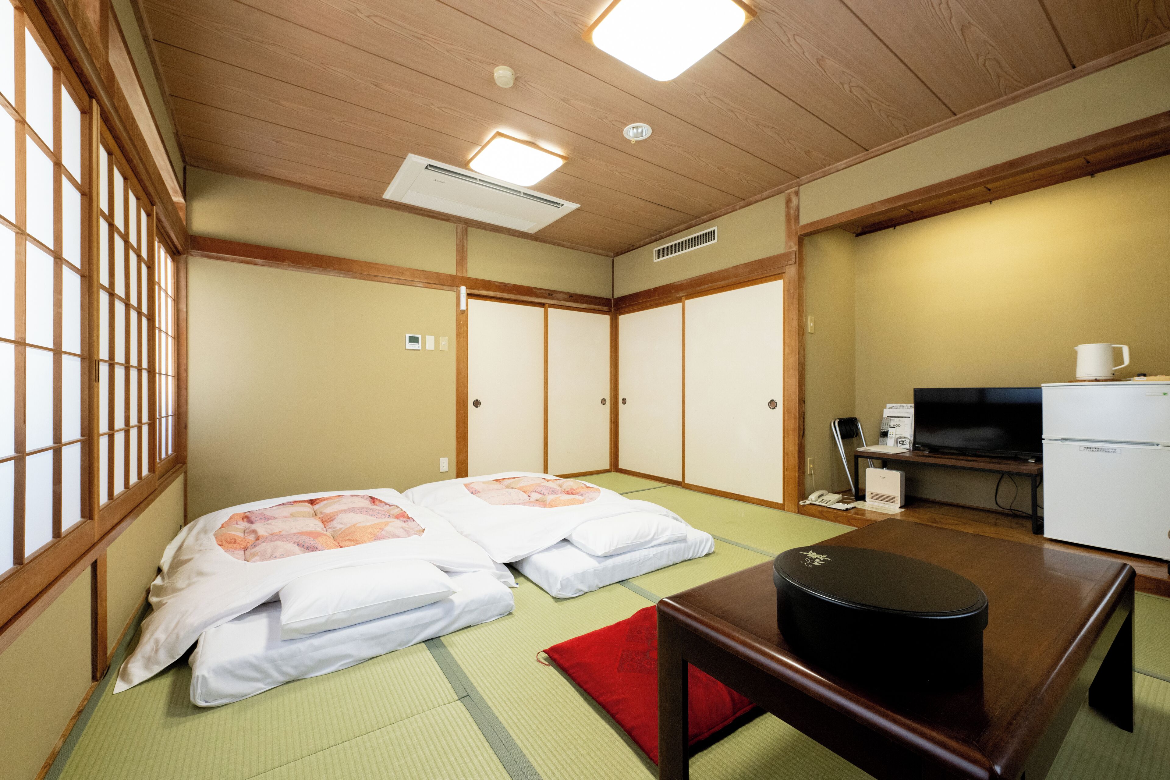 japanese style room, smoking | 1 bedroom, down duvets, desk, iron/ironing board