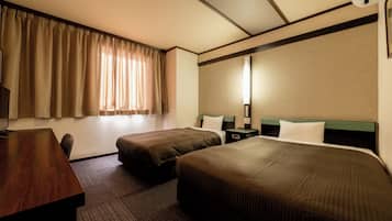 Down duvets, desk, iron/ironing board, free WiFi