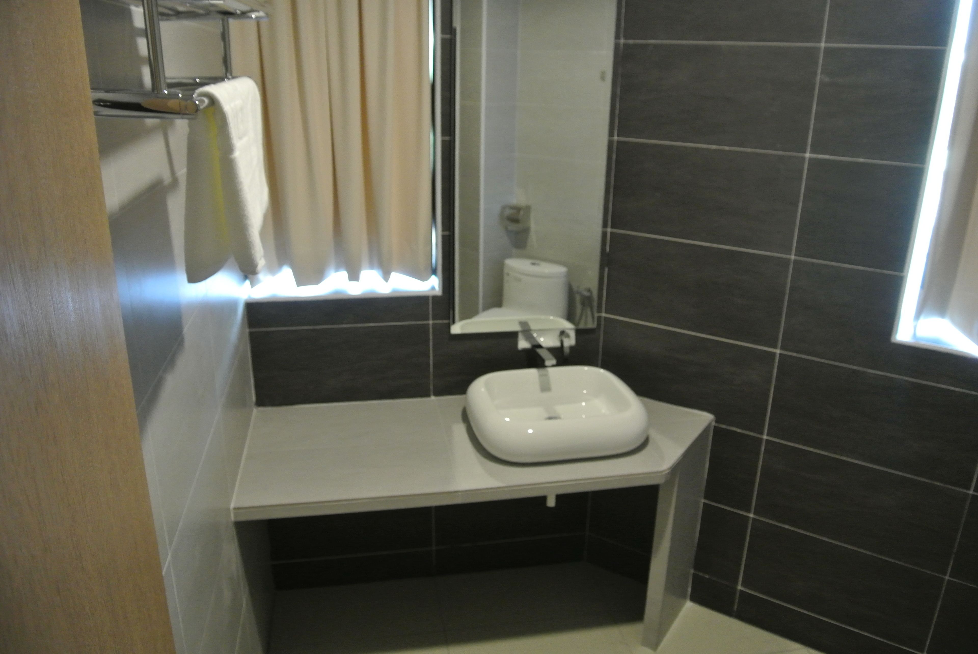 superior twin room | bathroom | shower, free toiletries, hair dryer, bidet